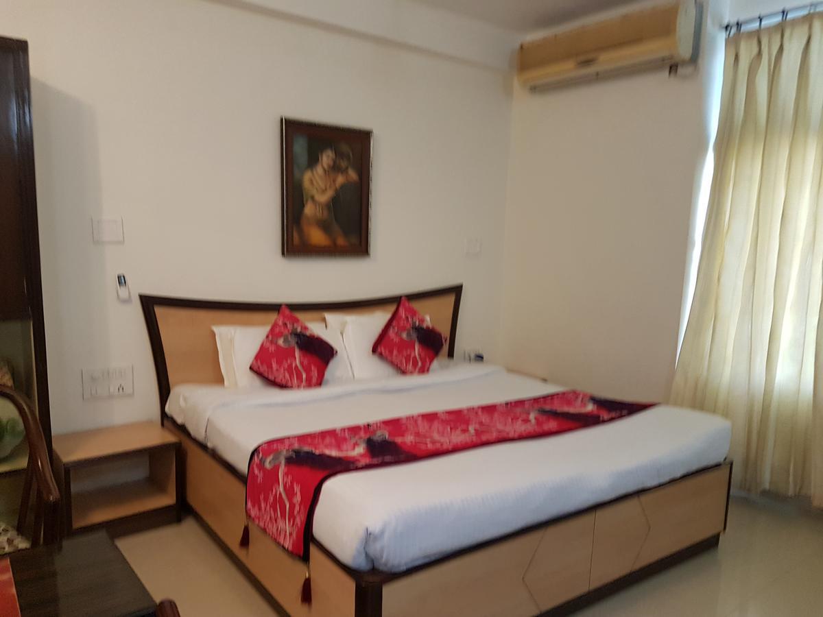 Hotel Karnavati Ābu Exteriör bild