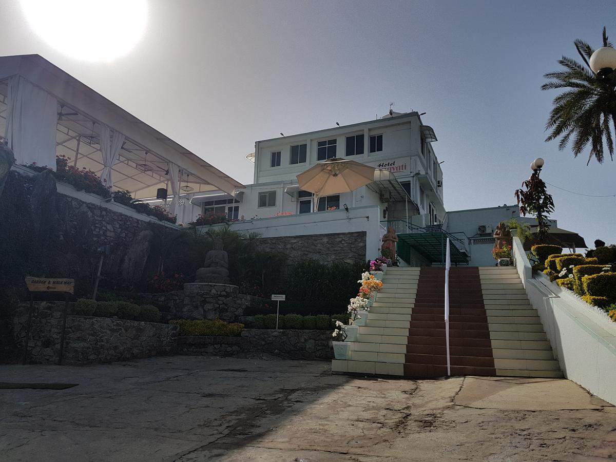 Hotel Karnavati Ābu Exteriör bild